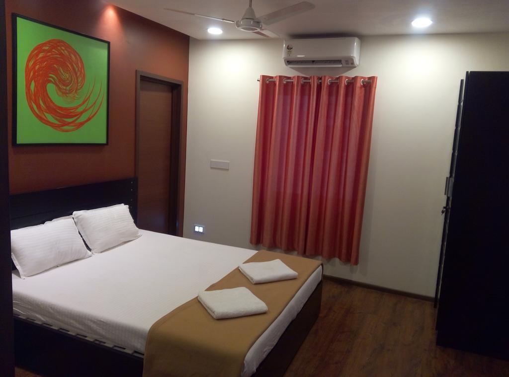 The Eternal Wave Villa Calangute Room photo